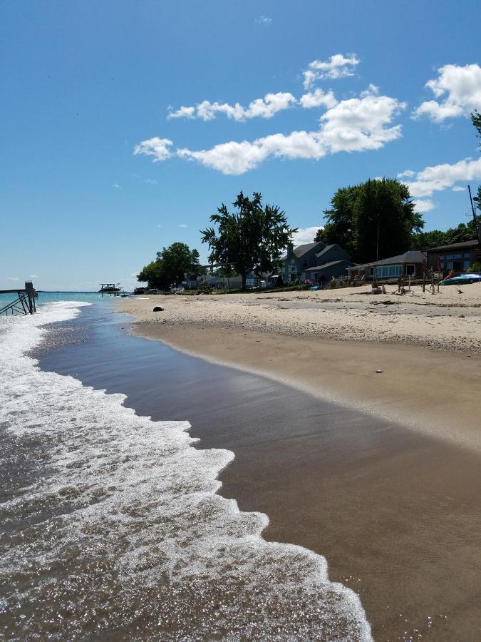 Lake Huron Beach Suite Fort Gratiot-Port Huron Экстерьер фото
